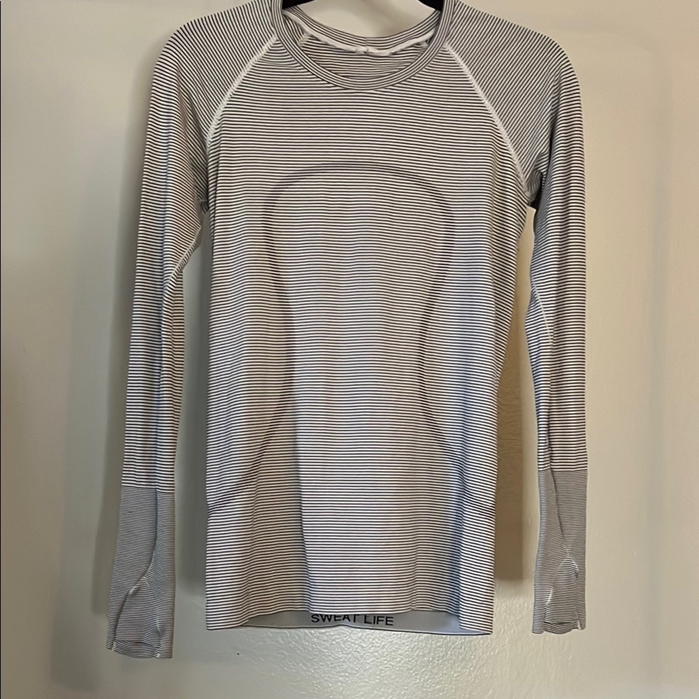 Lululemon Swiftly Tech top